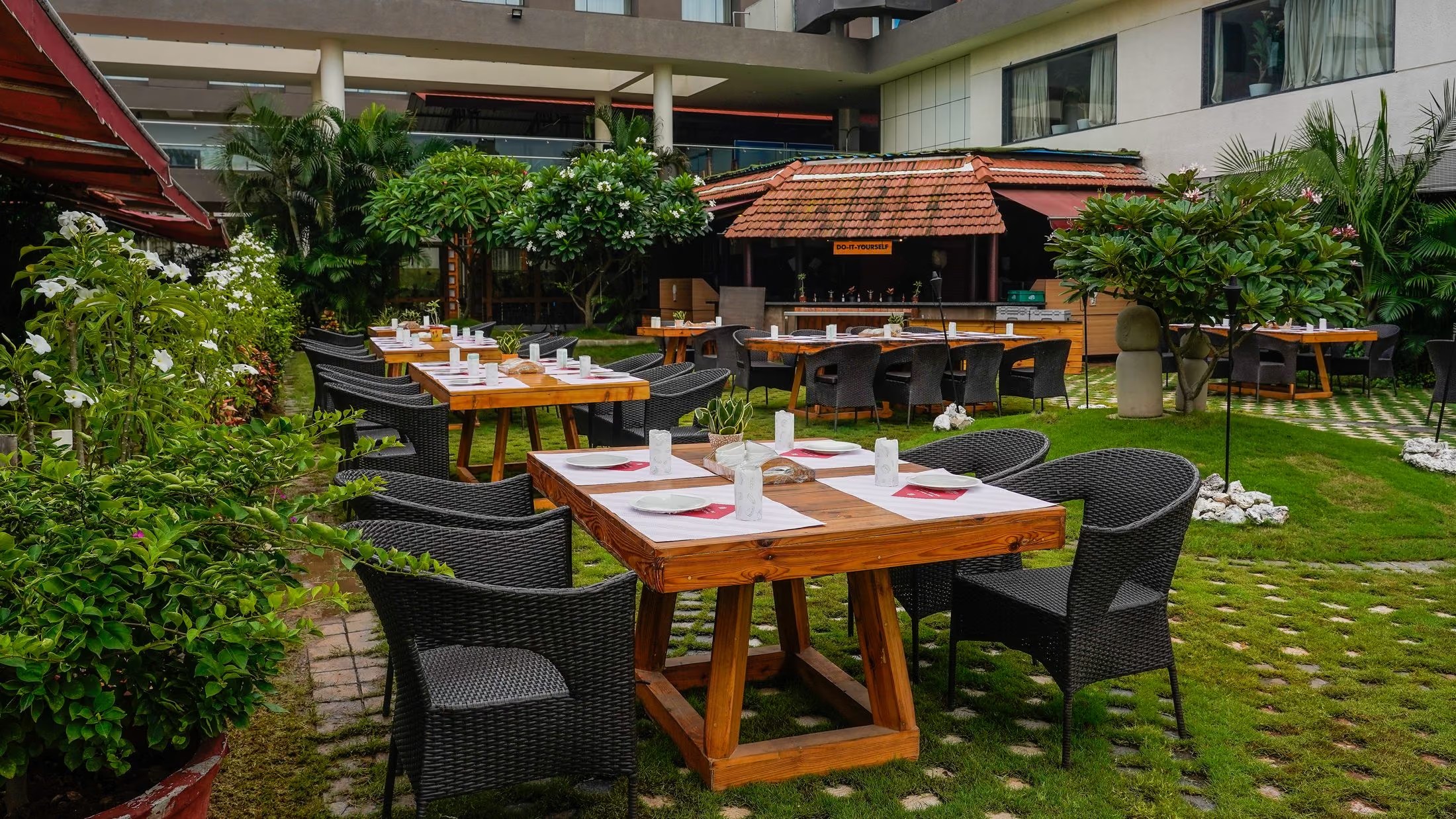 Little Monk Restaurant 3