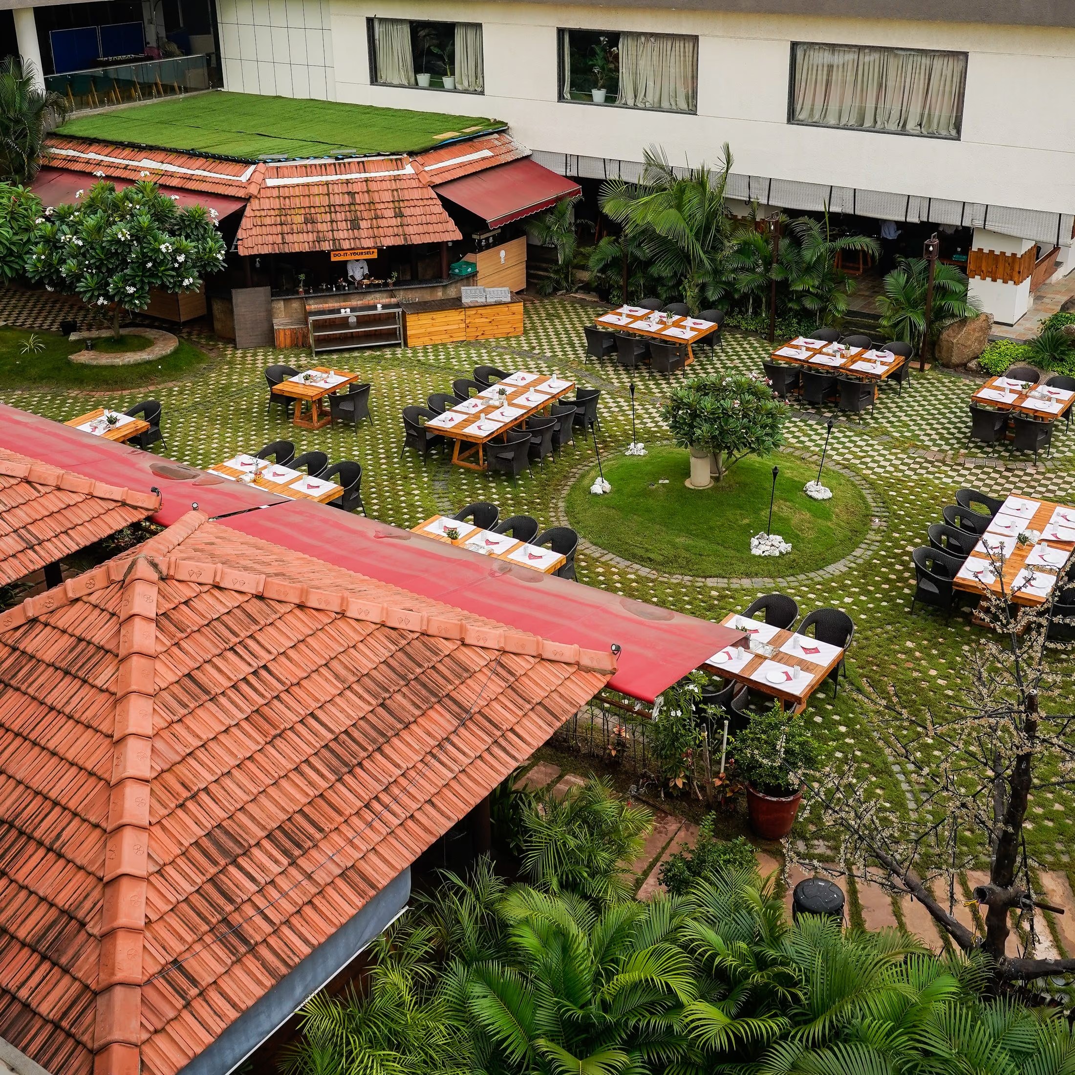 Little Monk Restaurant 5
